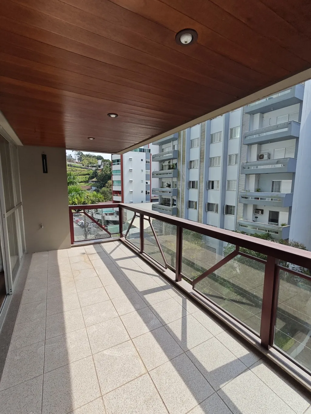 Amplo e exclusivo apartamento no Jardim Blumenau — foto 6