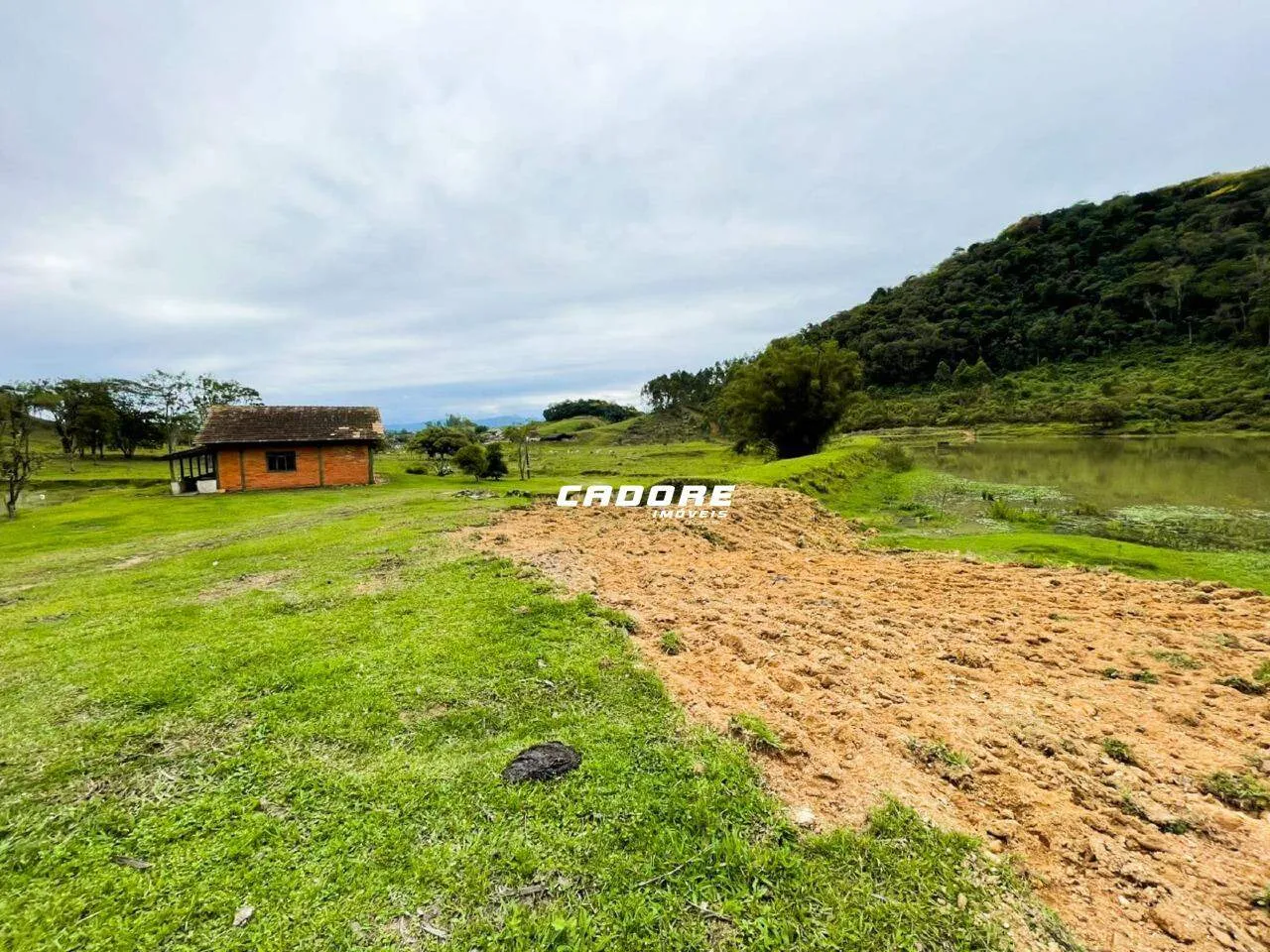 Amplo terreno à venda no Bairro Santa Terezinha em Gaspar I Cadore Imóveis — foto 5
