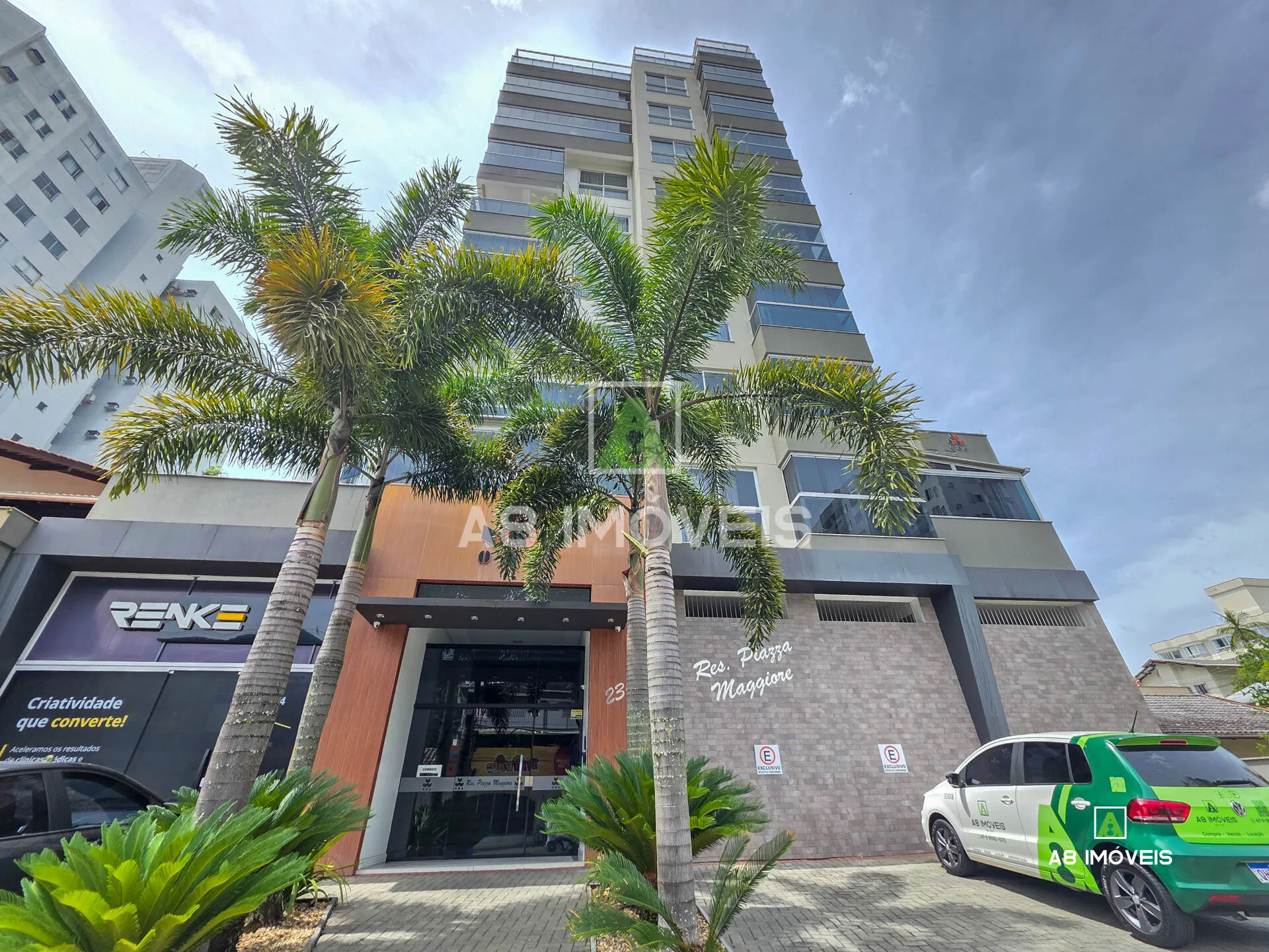 APARTAMENTO COM 2 SUÍTES 2 VAGAS ÚLTIMO ANDAR VILA NOVA - foto 1