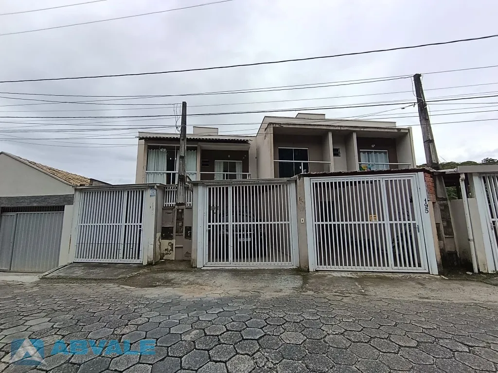 Sobrado com 2 dormitórios no bairro Fortaleza - foto 1