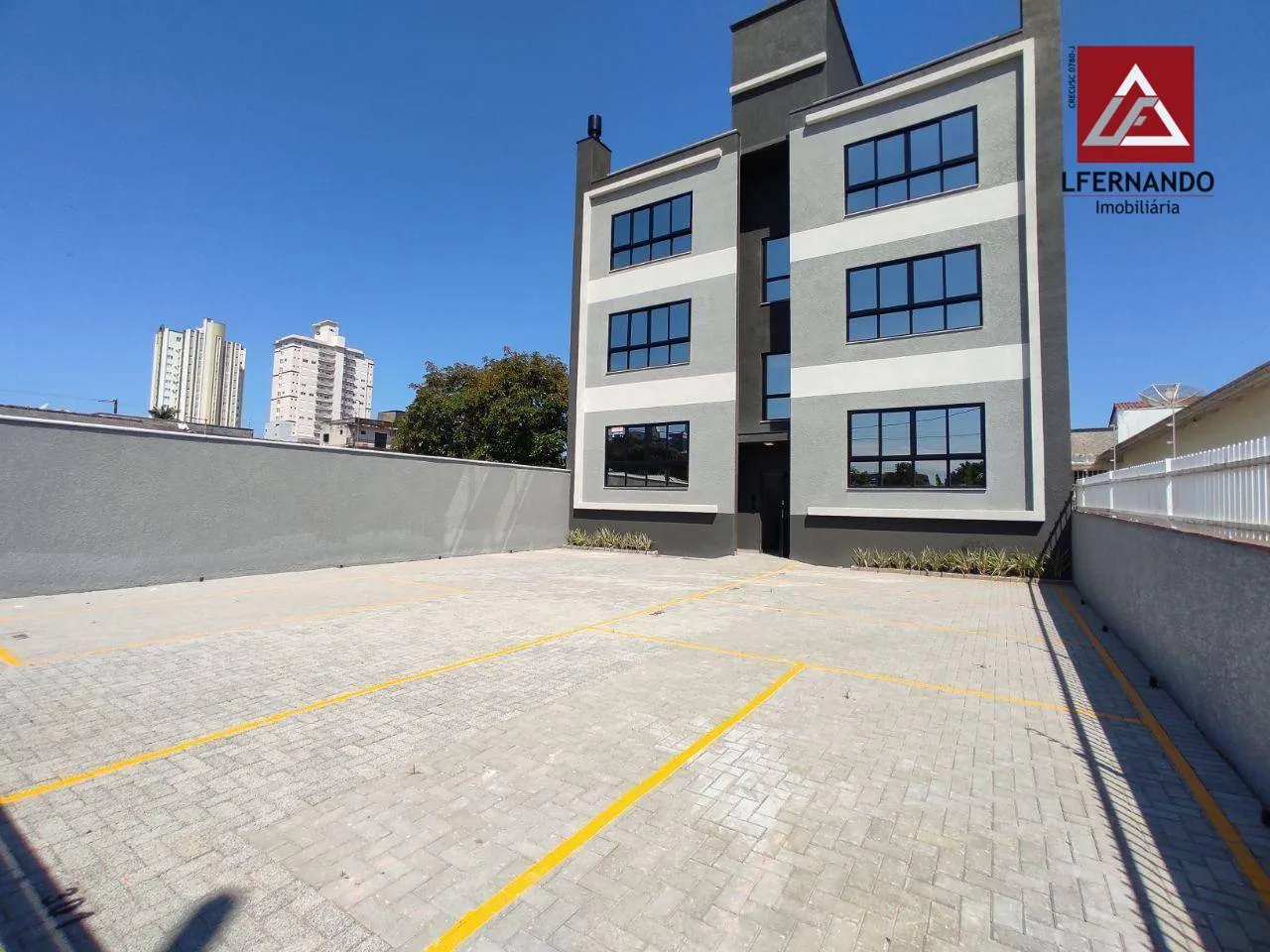 Apartamento com 2 dormitórios à venda, 72 m por R$ 650.000,00 - Centro - Balneário Piçarras/SC - foto 1