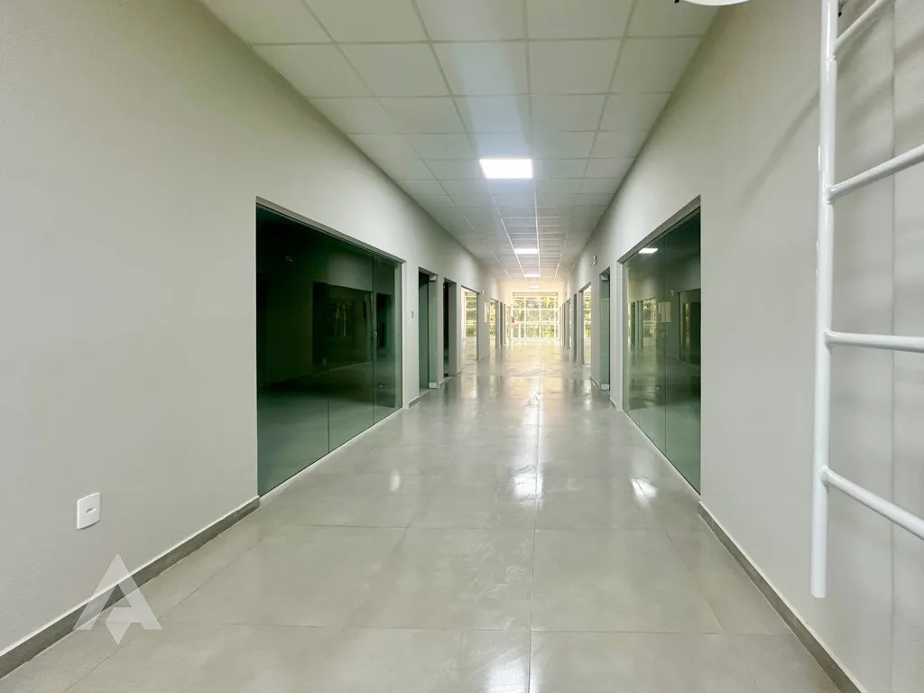 Sala de 21,12m com Excelente Estrutura para locação na Itoupava Central. — foto 6