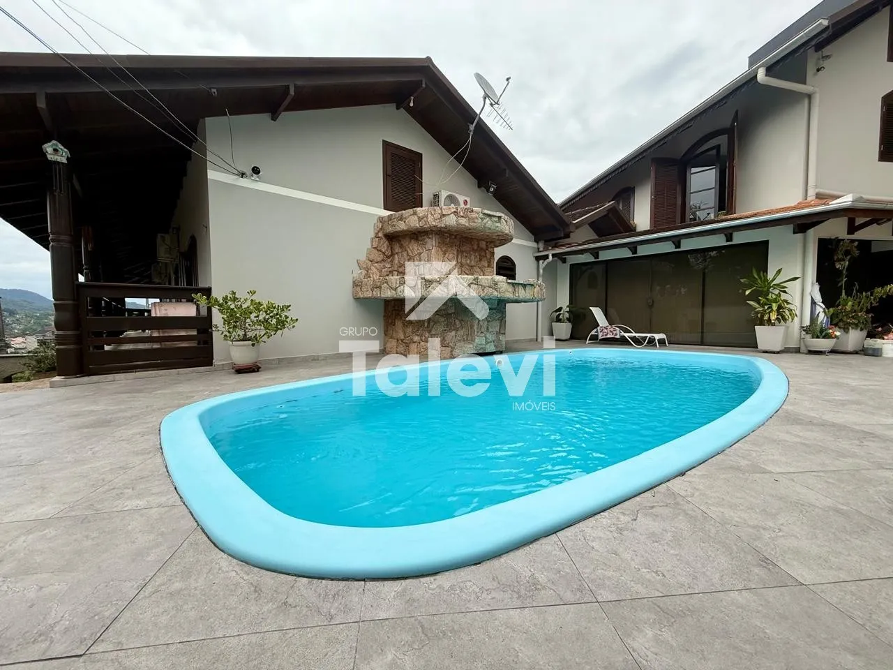 Charme no Coração de Pomerode - Uma Casa que Une Espaço, Conforto e Potencial de Investimento — foto 7