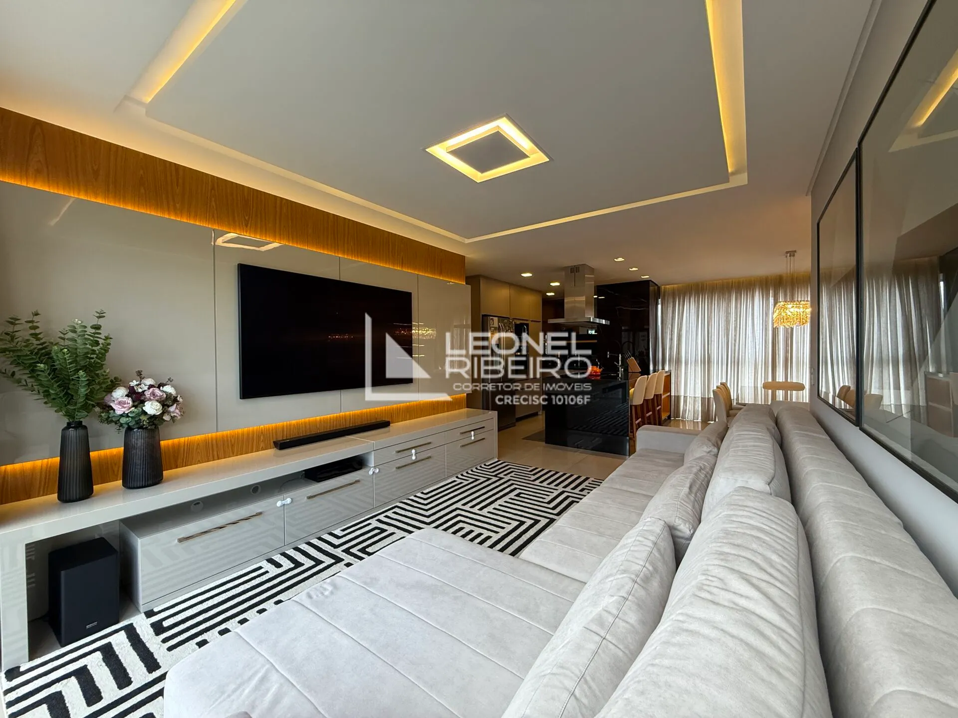 Apartamento com 3 dormitórios suítes à venda, 128,25 m no bairro das Capitais em Timbó-SC - foto 1