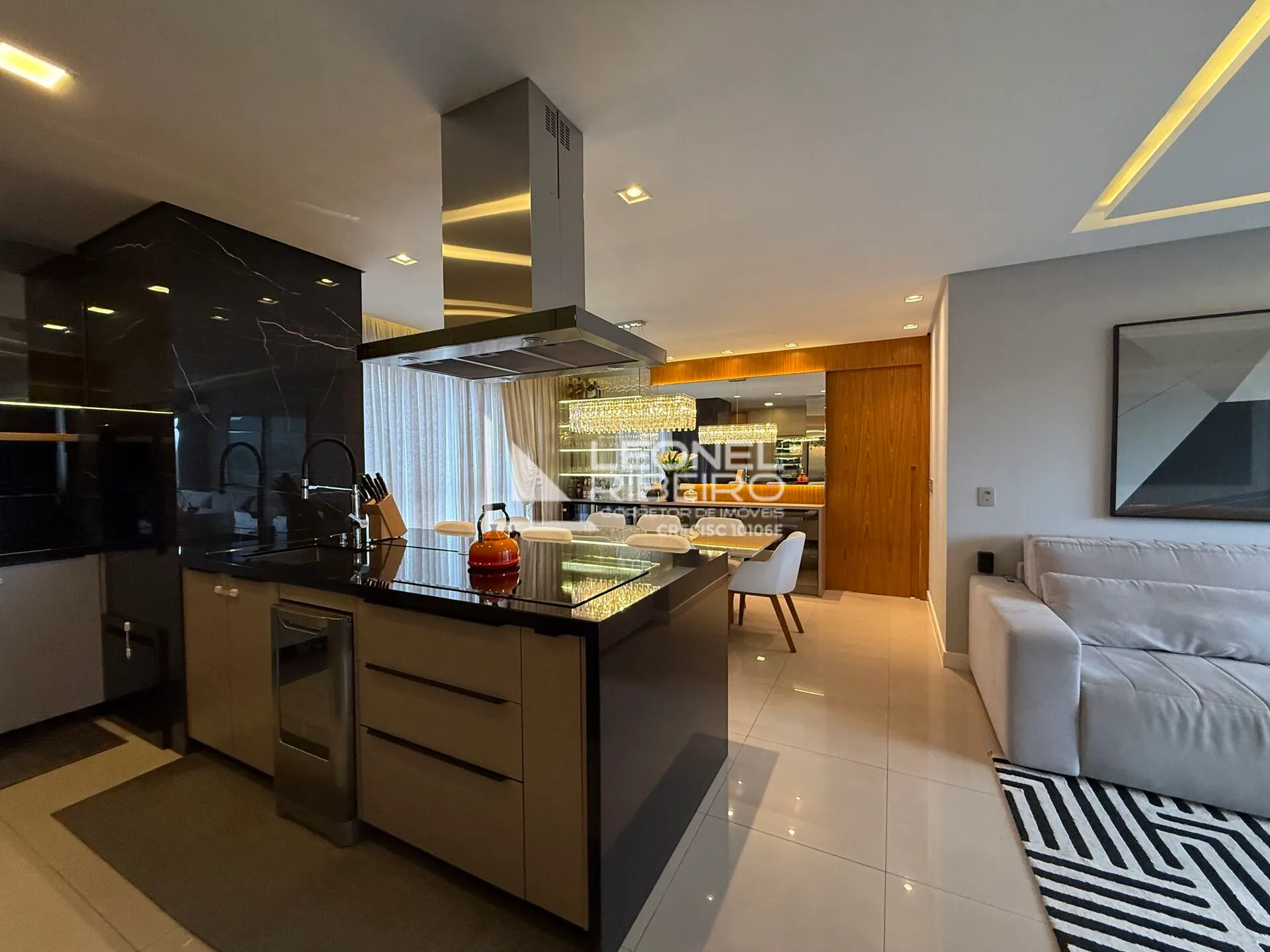 Apartamento com 3 dormitórios suítes à venda, 128,25 m no bairro das Capitais em Timbó-SC — foto 3