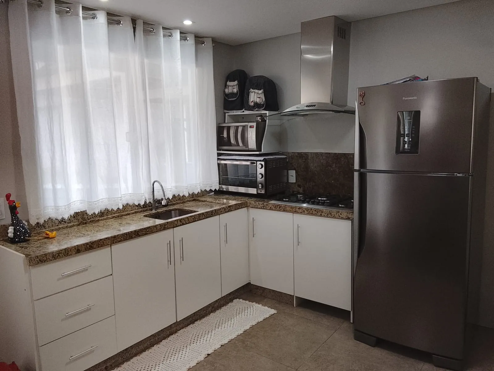 Casa com amplo terreno Plano em Rua sem Saída — foto 4