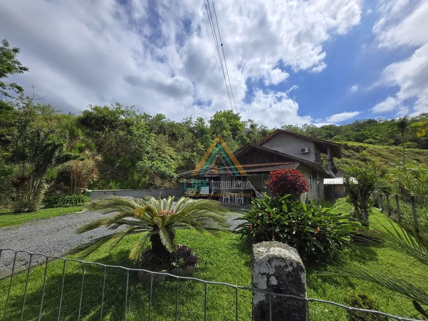 Casa de Alvenaria na cidade de Pomerode, com 171,95m de Área Construída, Edificada num Terreno de 11.500,00m. — foto 3
