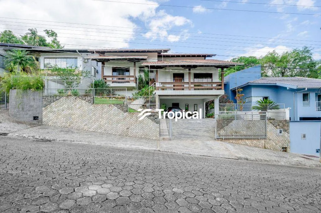 Casa com 4 dormitórios à venda, 315 m por R$ 1.900.000,00 - Velha - Blumenau/SC — foto 3