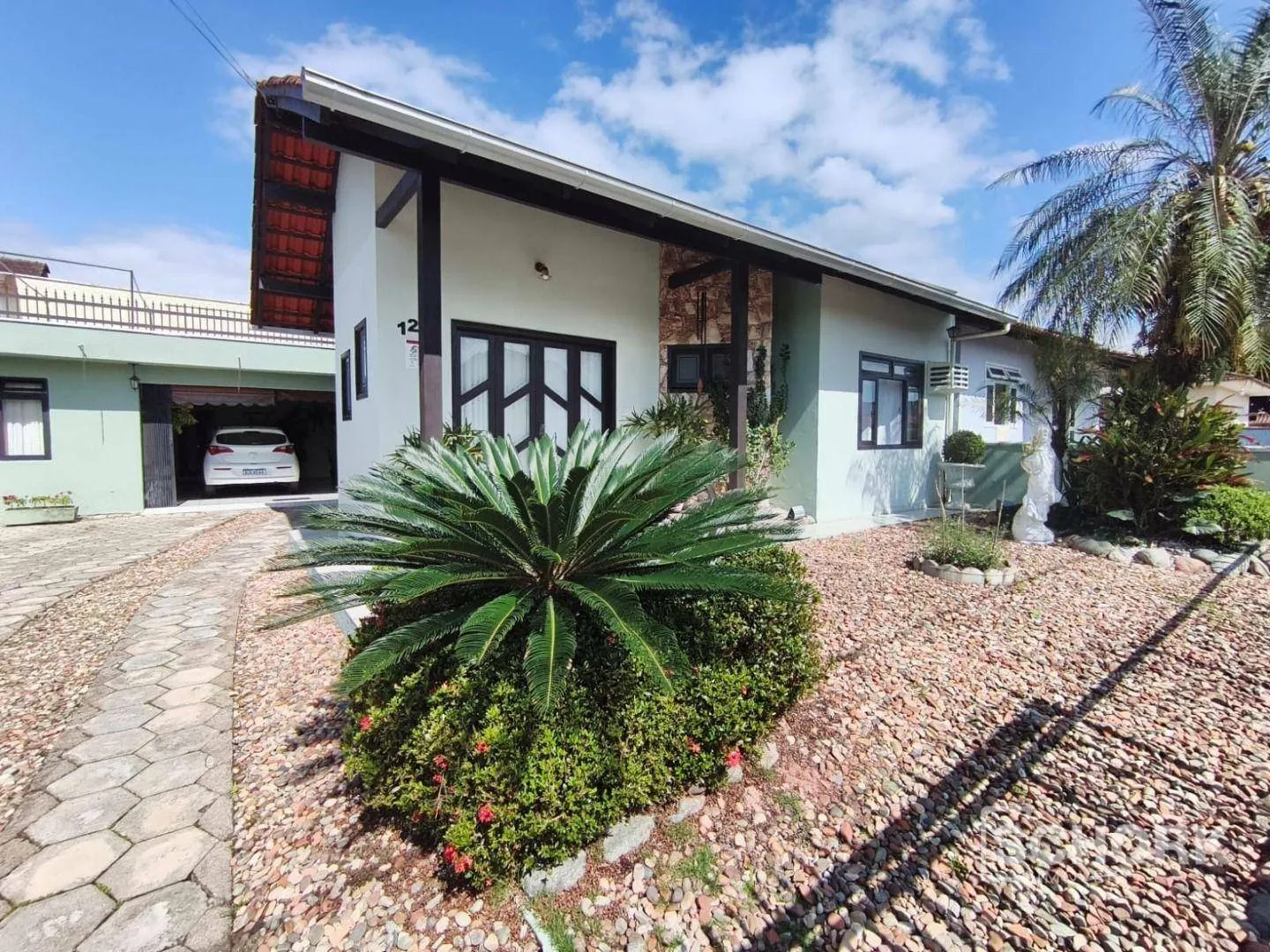 Casa com 4 dormitórios à venda, 220 m por R$ 690.000,00 - Vila Germer - Timbó/SC - foto 1