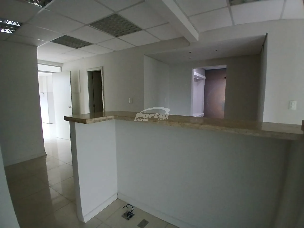 Ótima sala comercial no bairro Victor Konder, em Blumenau/SC. — foto 3