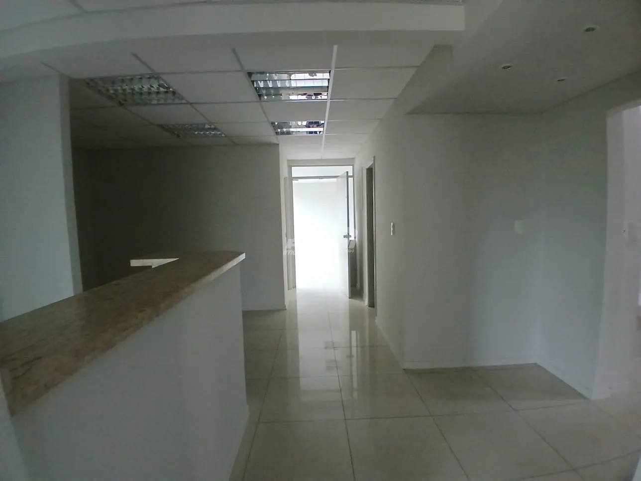 Ótima sala comercial no bairro Victor Konder, em Blumenau/SC. — foto 6