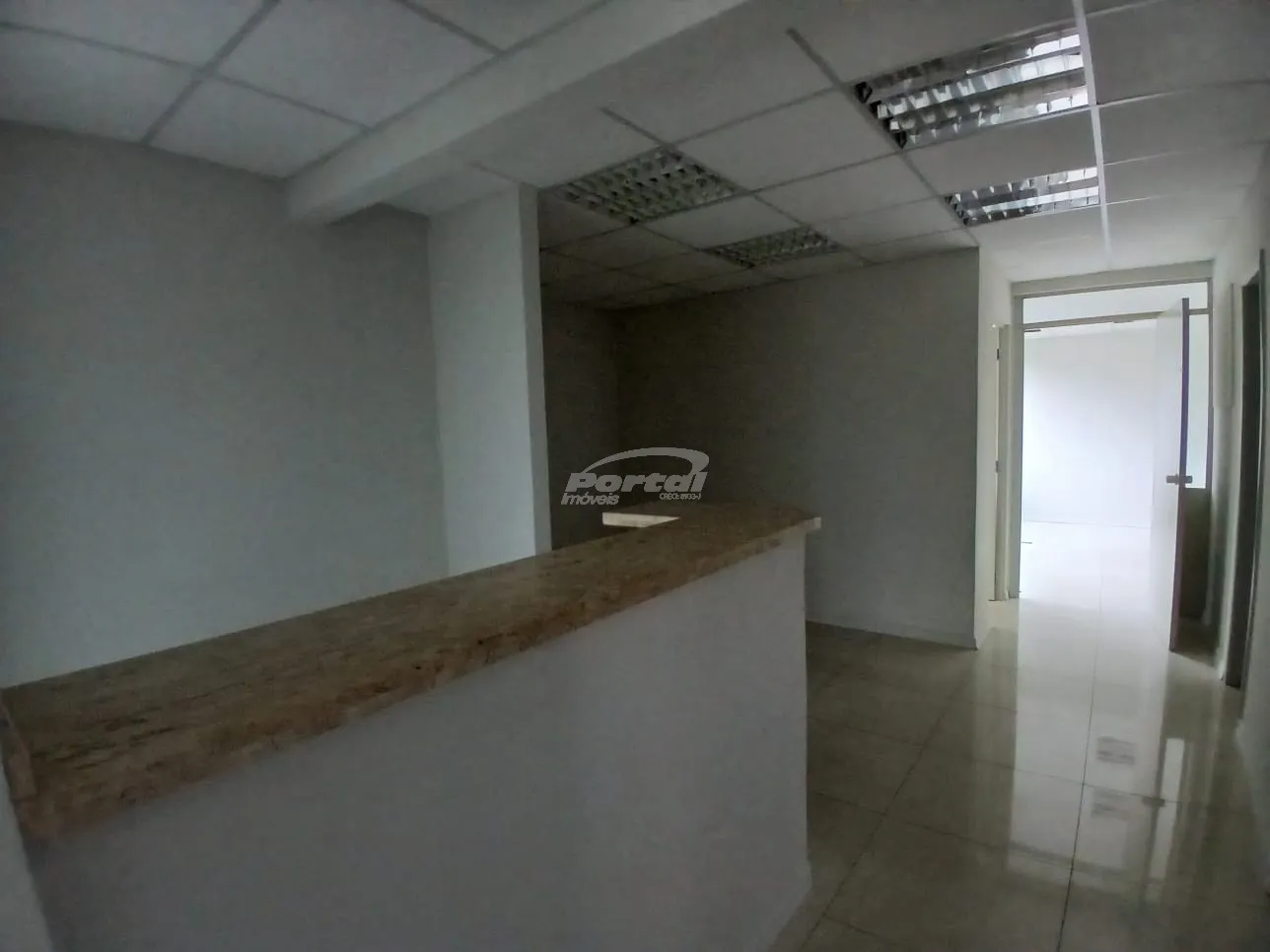 Ótima sala comercial no bairro Victor Konder, em Blumenau/SC. — foto 7