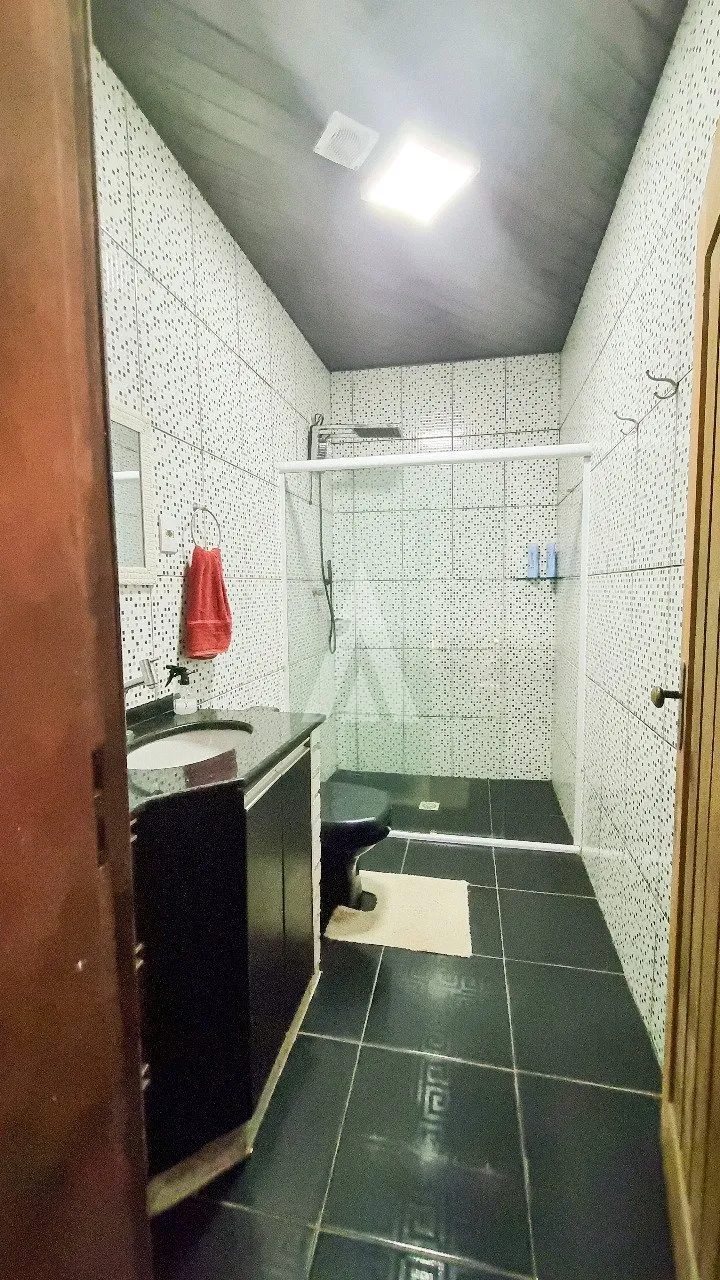 Casa com 1 suíte e 3 quartos à venda no bairro Centro em Barra Velha-SC por R$960.000,00. — foto 7