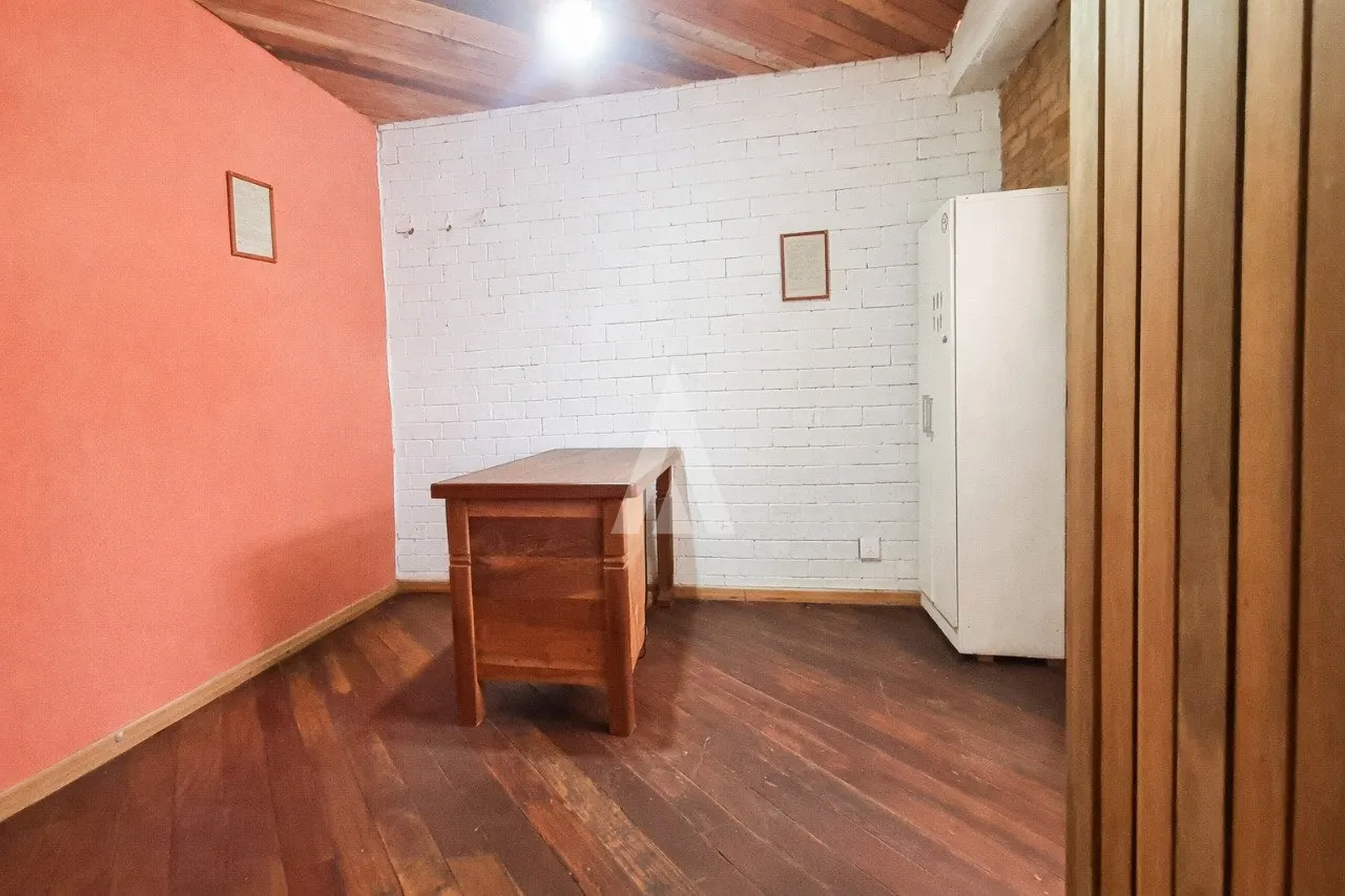 Casa com 1 suíte e 3 quartos à venda no bairro Centro em Barra Velha-SC por R$960.000,00. — foto 6