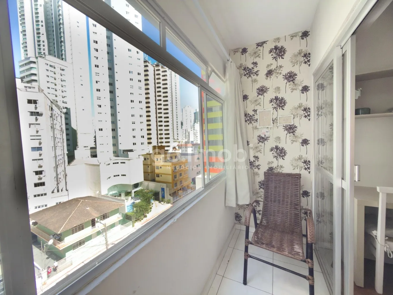 Apartamento quadra mar em Balneário Camboriú S/C — foto 3