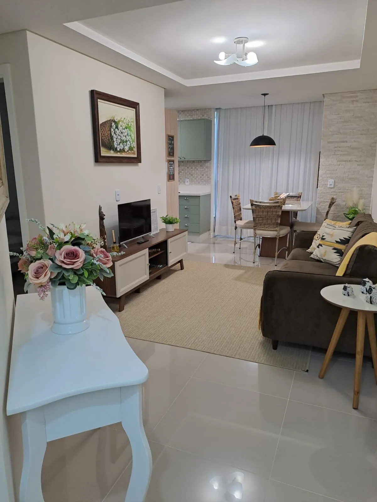 Apartamento Mobiliado e Decorado no Centro de Pomerode  Porteira Fechada - foto 1