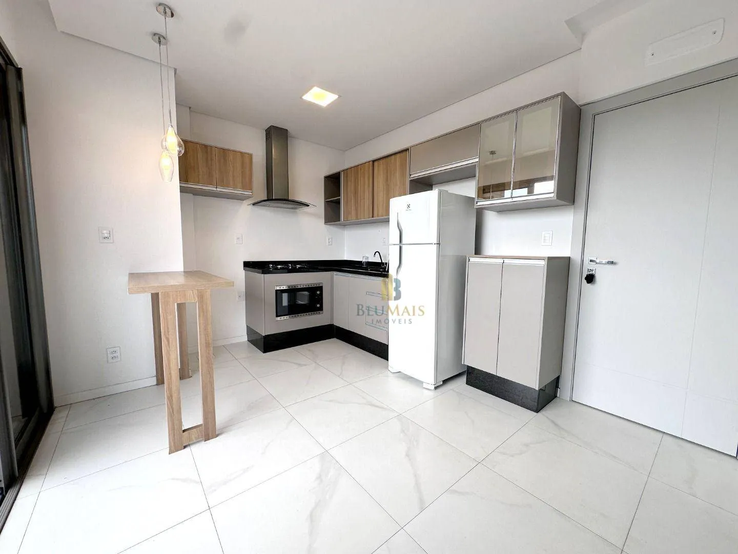 Apartamento com 1 dormitório à venda, 35 m por R$ 450.000 - Victor Konder - Blumenau/SC — foto 2