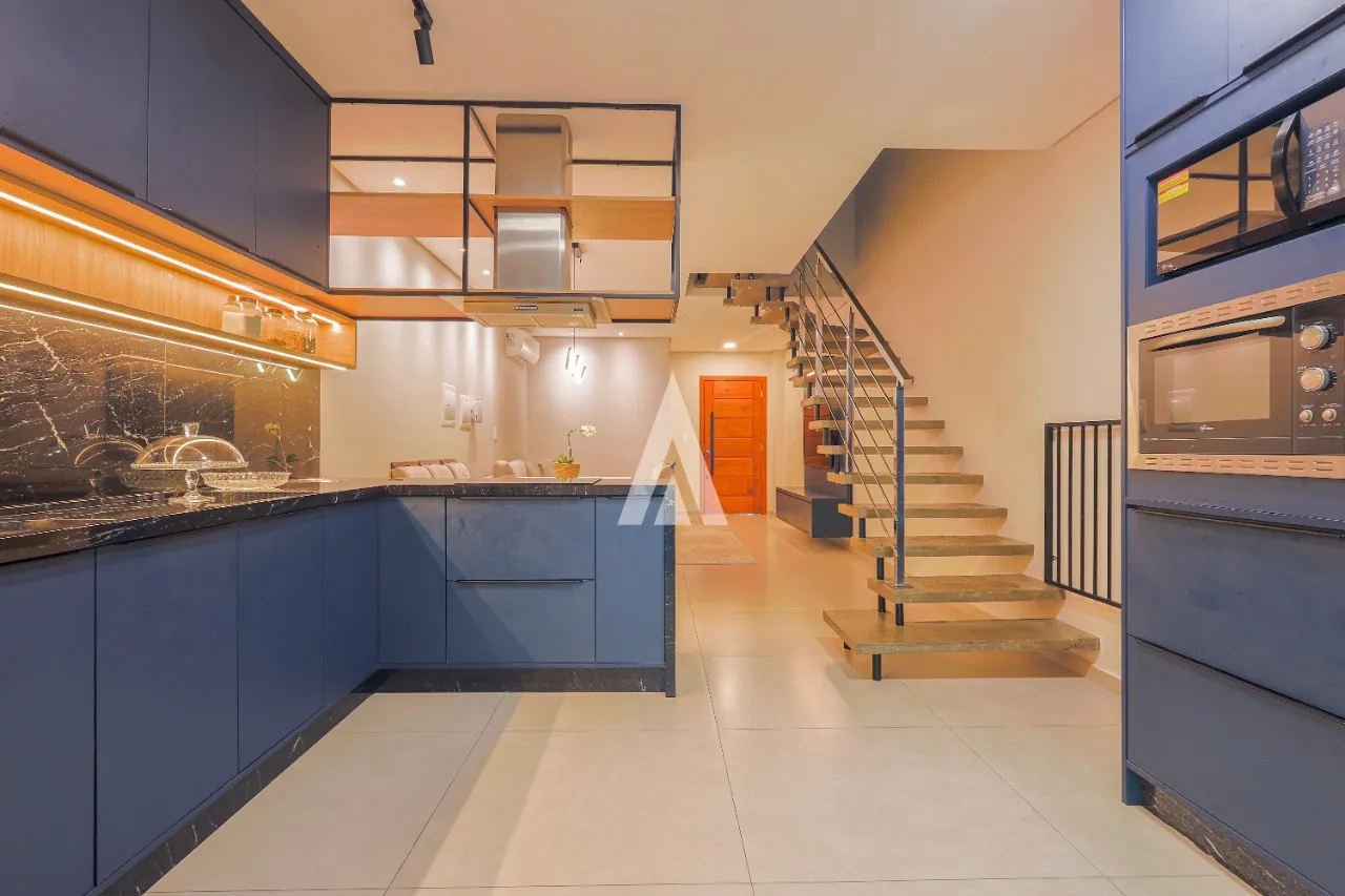 Casa com 1 suíte e 2 quartos à venda no bairro Santo Antônio em Joinville-SC por R$780.000,00. — foto 3