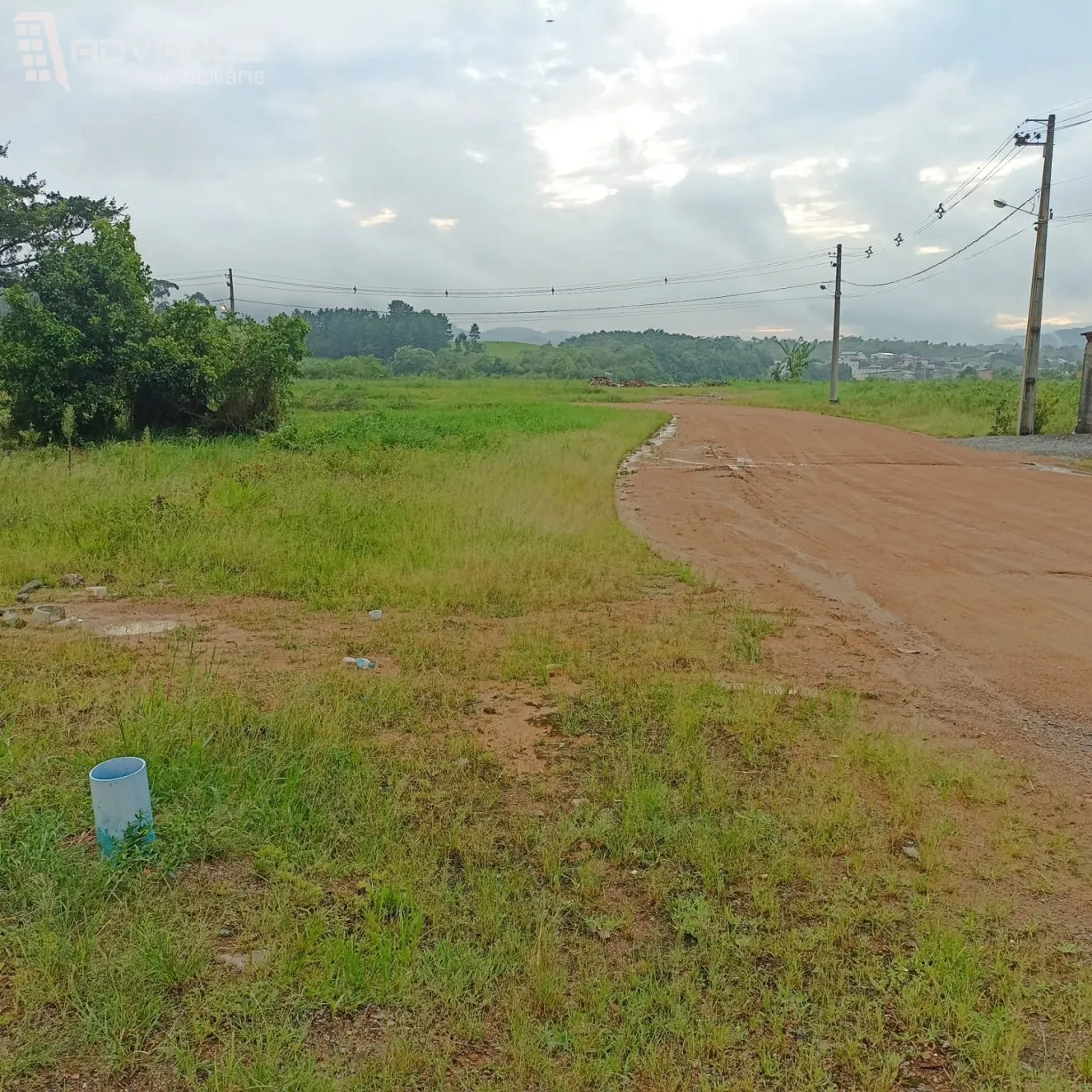 Terreno de Esquina ótimo para construir - foto 1
