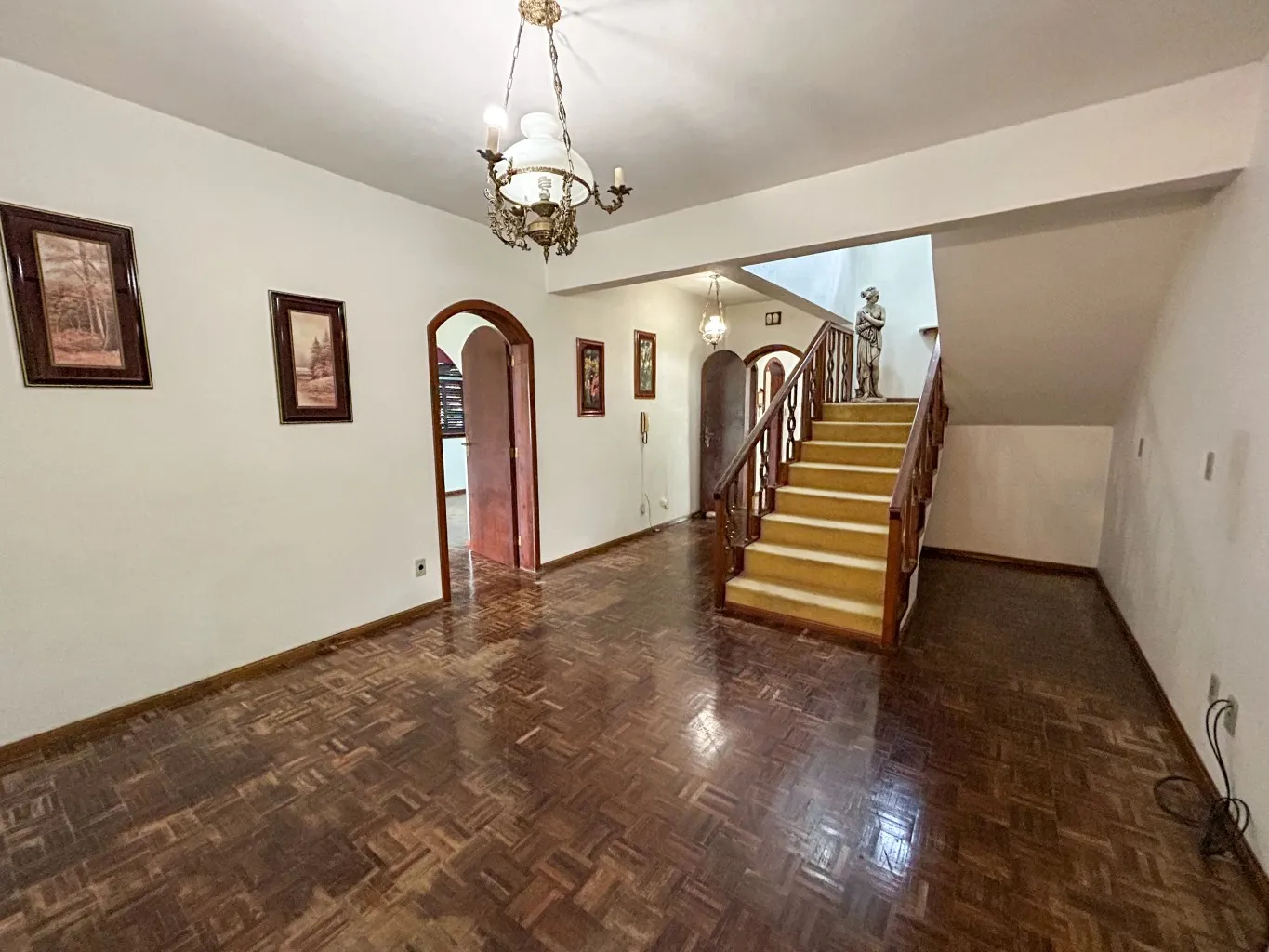 Casa com 6 Dormitórios e Amplo Terreno Proximo ao Zoo de Pomerode — foto 2