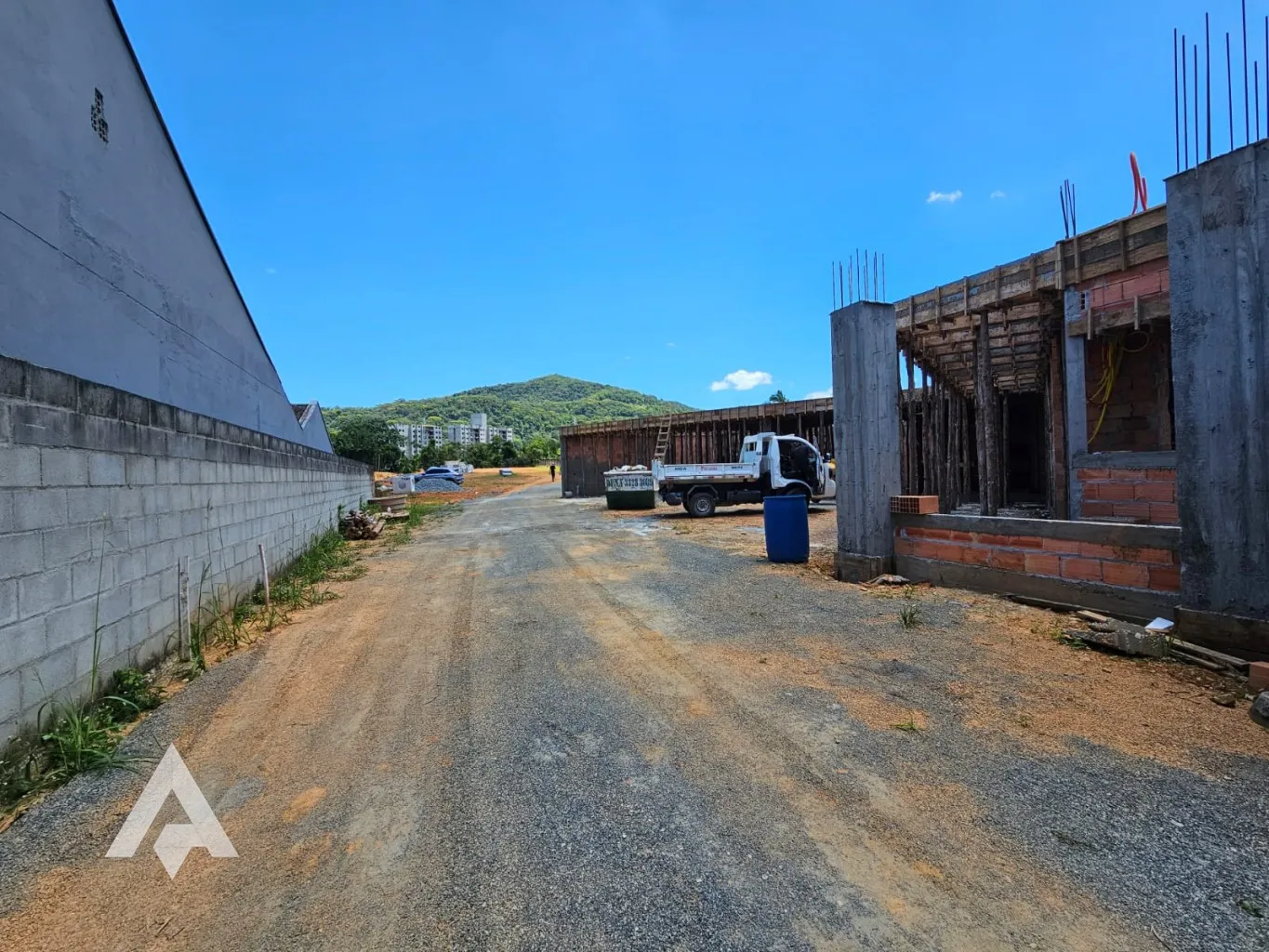 Lote á venda em condominío fechado no bairro Itoupavazinha! — foto 2