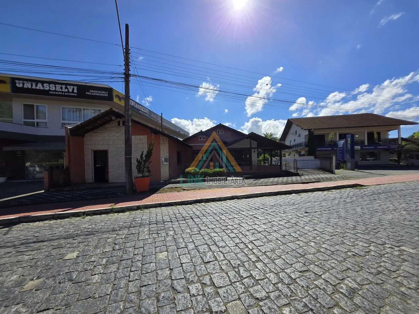 Ponto Comercial Turístico no Coração de Pomerode! - foto 1