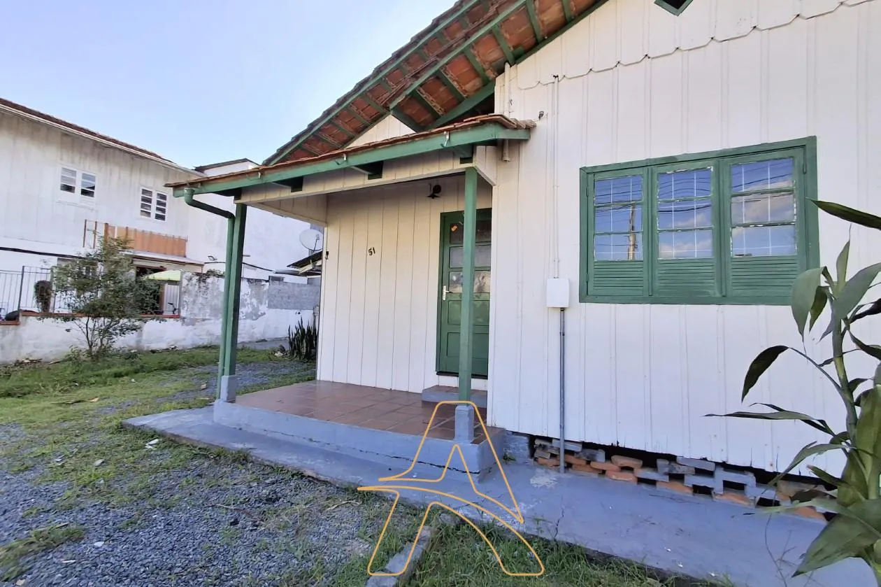Casa Mista com 2 Dormitórios á Venda no Bairro Água Verde — foto 5