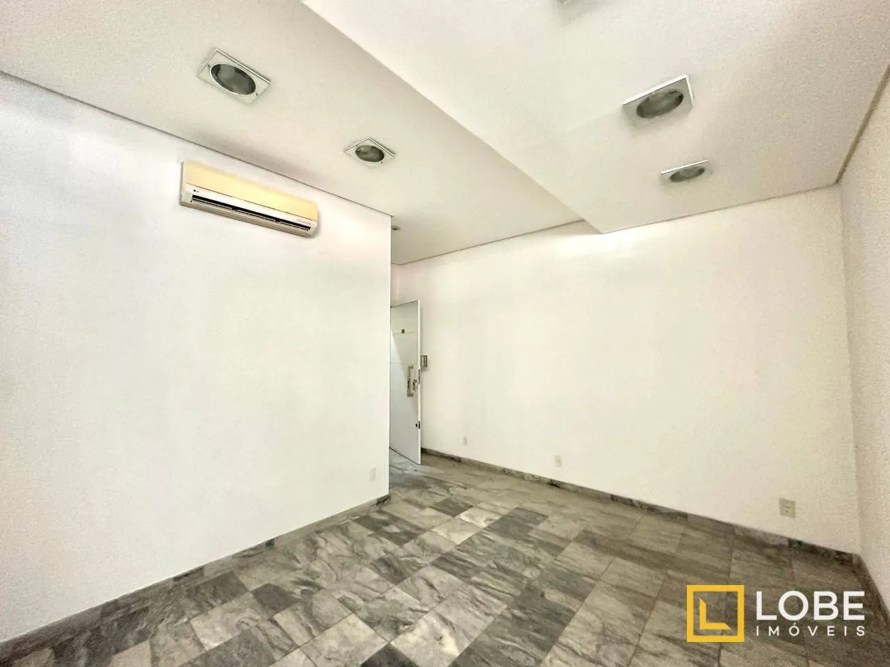 Sala à venda no centro de Blumenau, 127 m por R$ 948.000,00 - foto 1