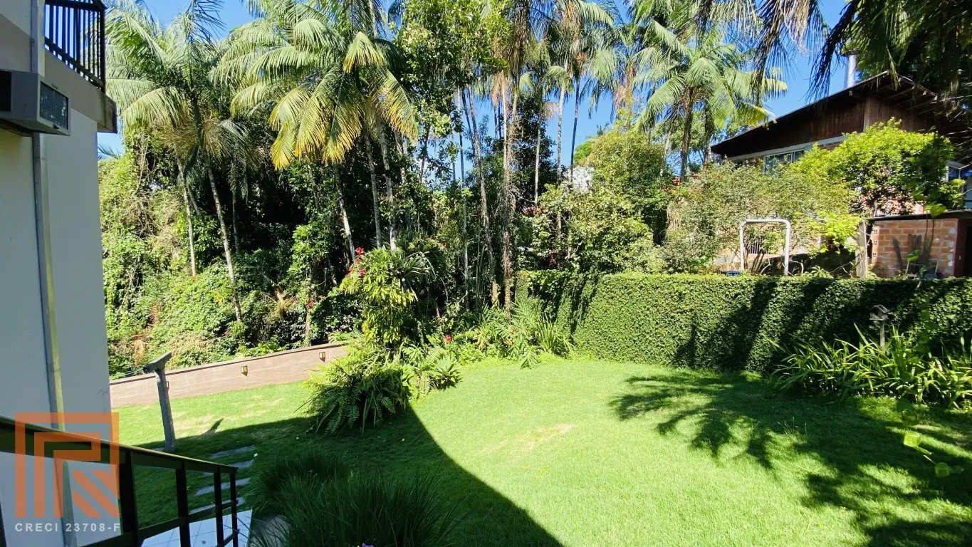 Ampla casa com 5 dormitórios no bairro velha!! — foto 4