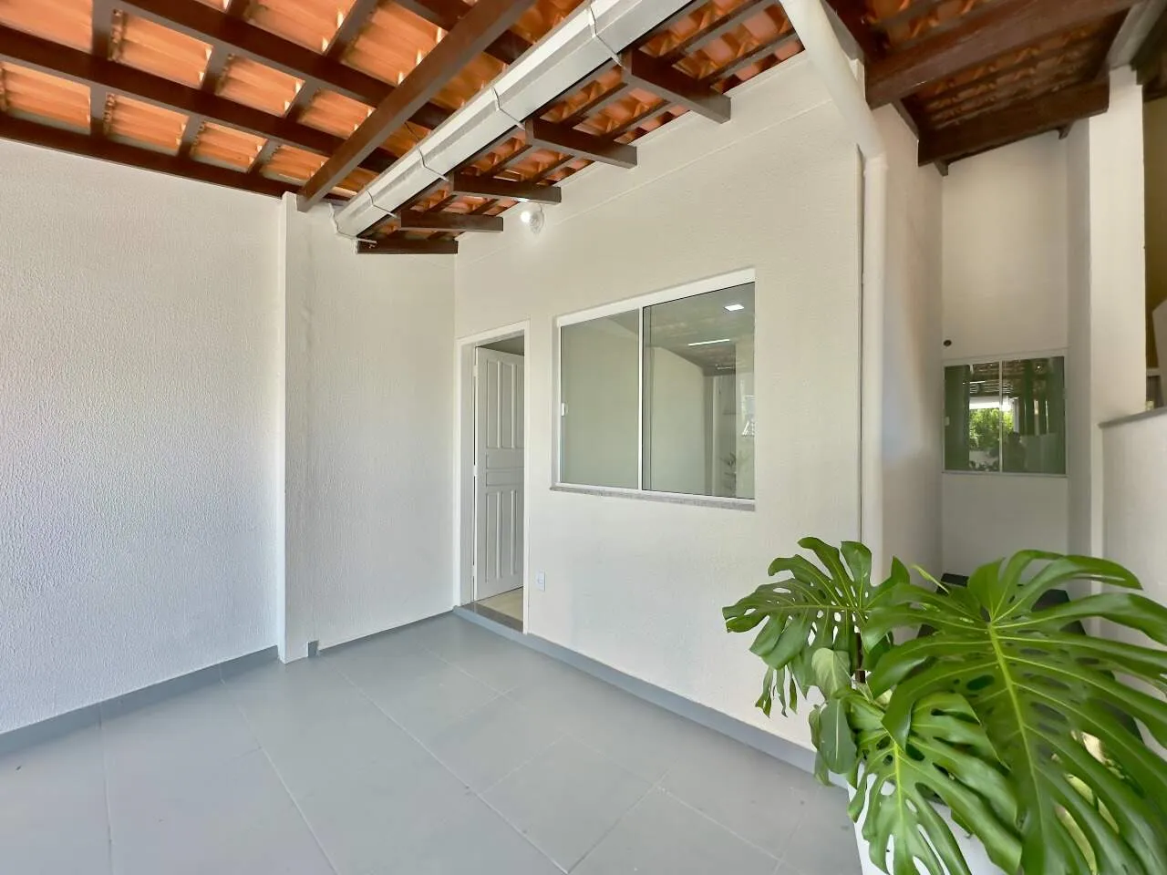 Geminada com edícula e suíte privativa, conforto e modernidade em cada detalhe - foto 1