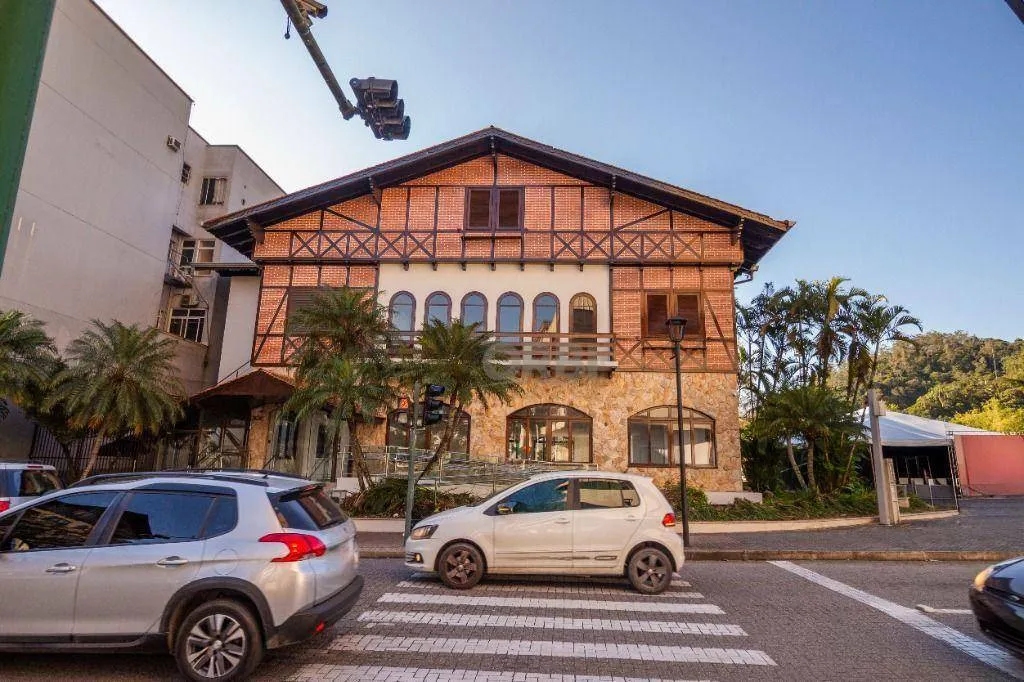 Prédio para alugar, 2046 m por R$ 98.753,00/mês - Centro (Blumenau) - Blumenau/SC - foto 1