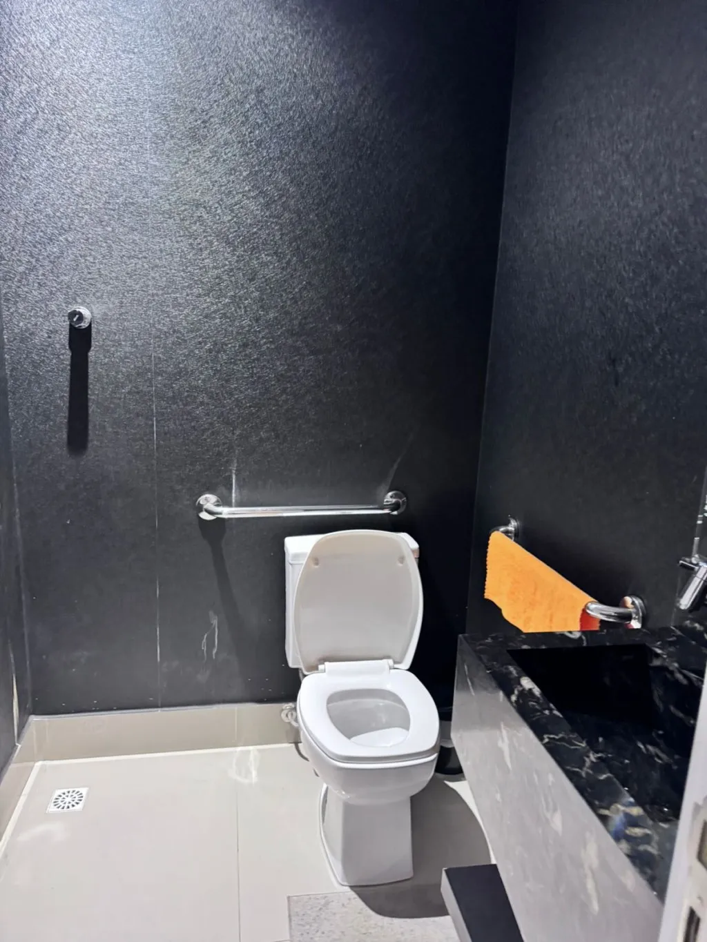 Sala Comercial a Venda em Itapema - Meia Praia — foto 7