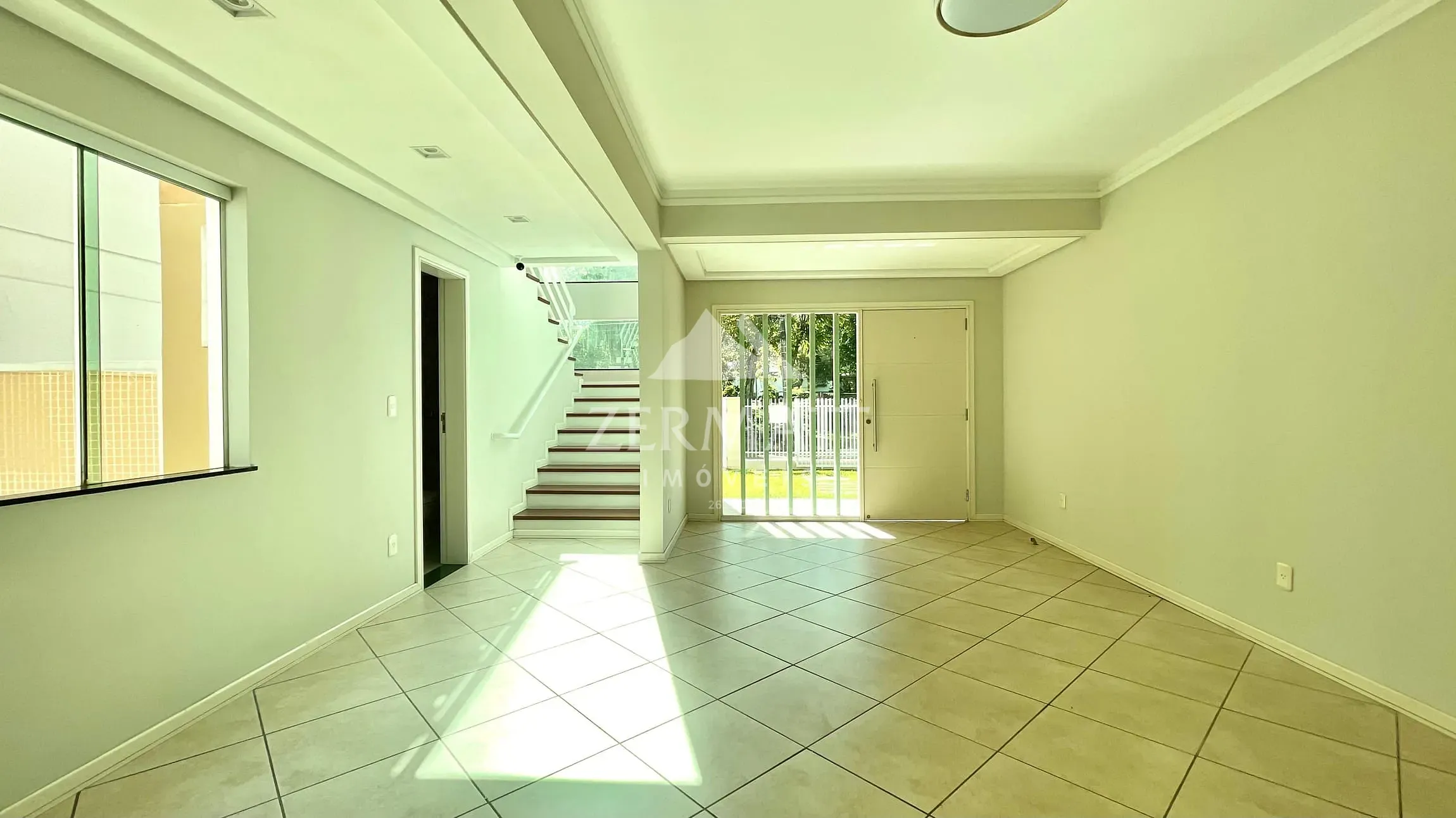 Casa · à venda · 3 quartos · 450m² · Vorstadt, Blumenau
