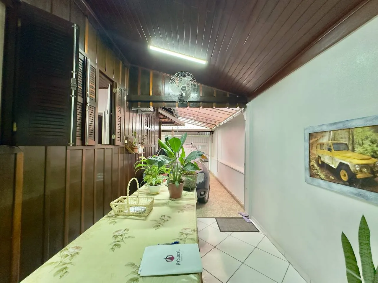 Casa Mista com Quatro Dormitórios, Suíte e Ampla Área de Lazer em Excelente Estado de Conservação — foto 3