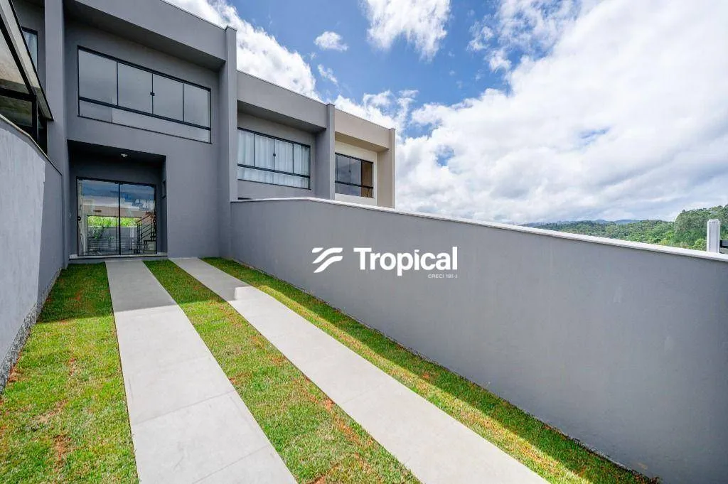 Sobrado com 2 dormitórios à venda, 97 m por R$ 460.000,00 - Tribess - Blumenau/SC - foto 1