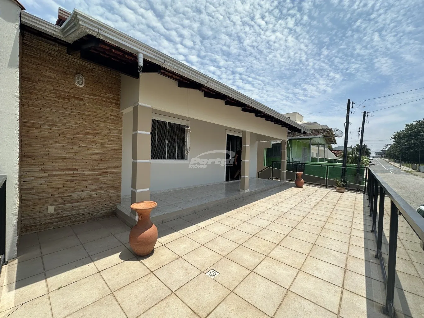 Casa disponível para locação no bairro Centro, em Barra Velha/SC. (Cód. 22479) - foto 1