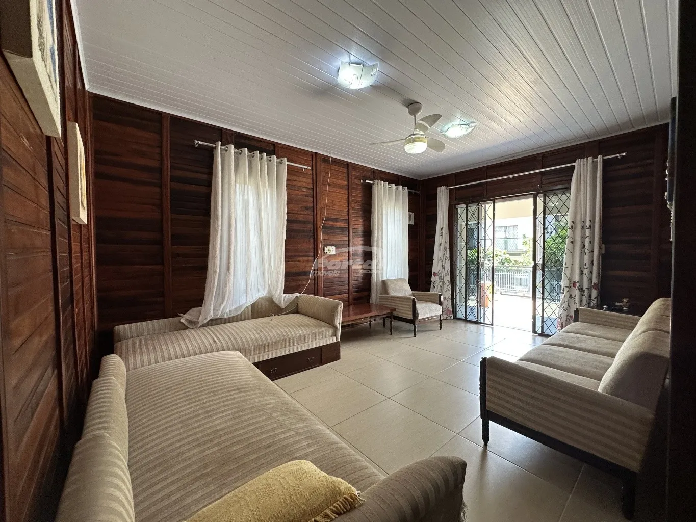 Casa disponível para locação no bairro Centro, em Barra Velha/SC. (Cód. 22479) — foto 7