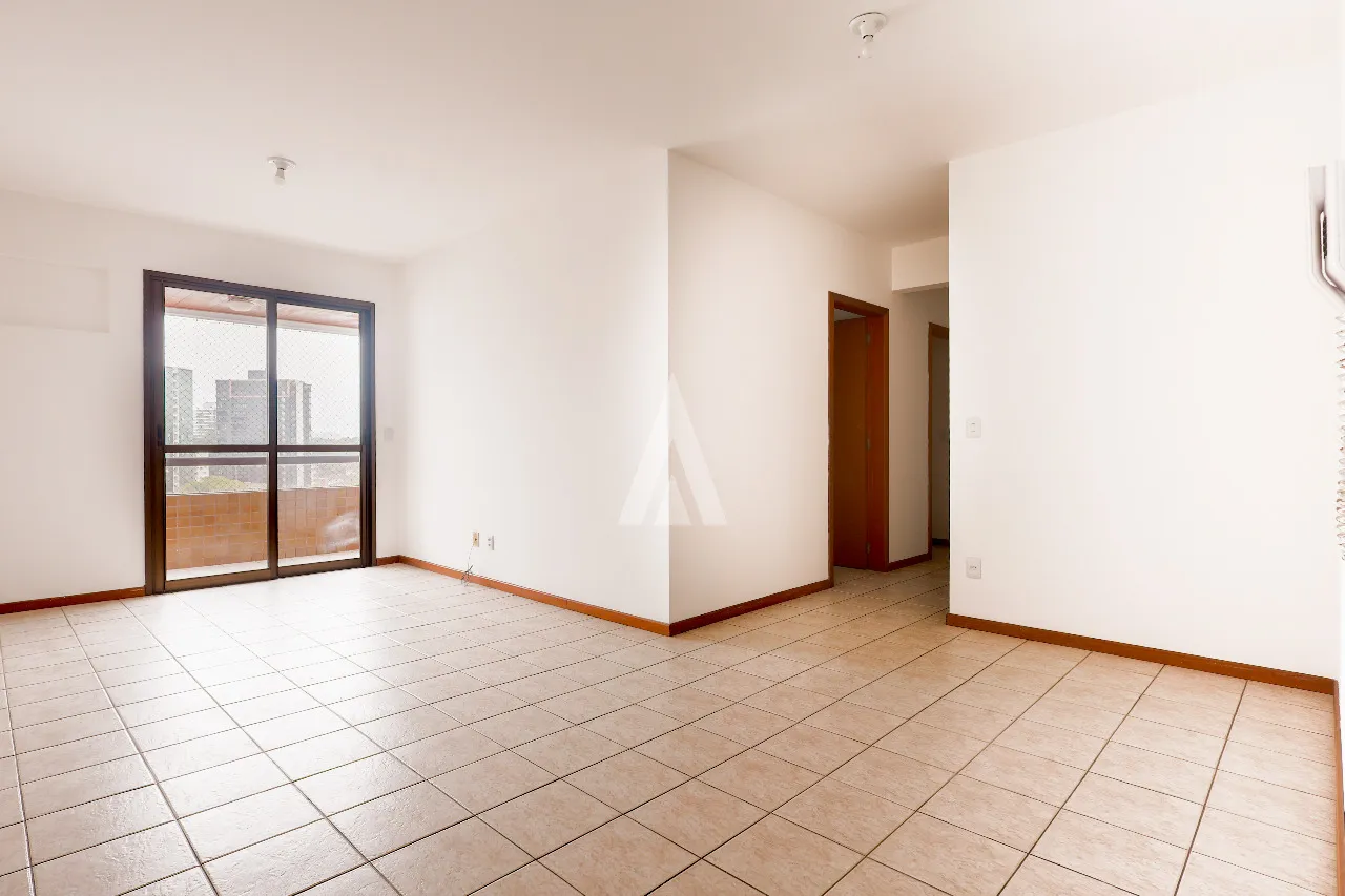 Apartamento com 1 suíte(s) mais 2 quarto(s) à venda no bairro CENTRO em JOINVILLE, por R$ 750.000,00 — foto 2