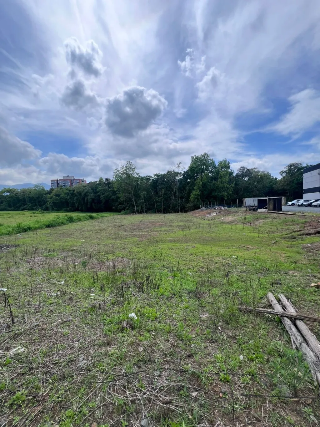 TERRENO COMERCIAL E RESIDENCIAL A VENDA — foto 2