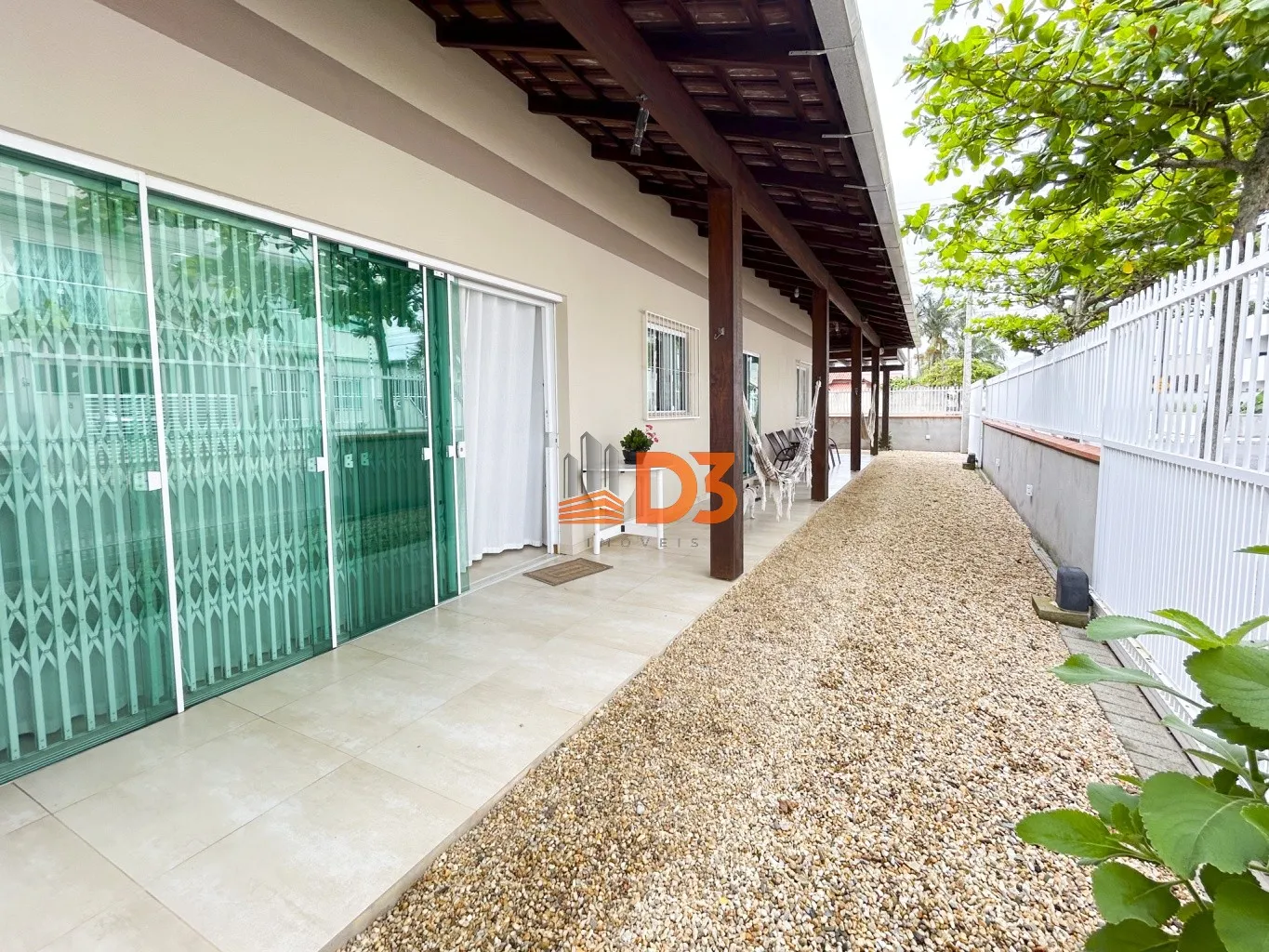 Belíssima casa localizada na praia de Barra Velha! - foto 1