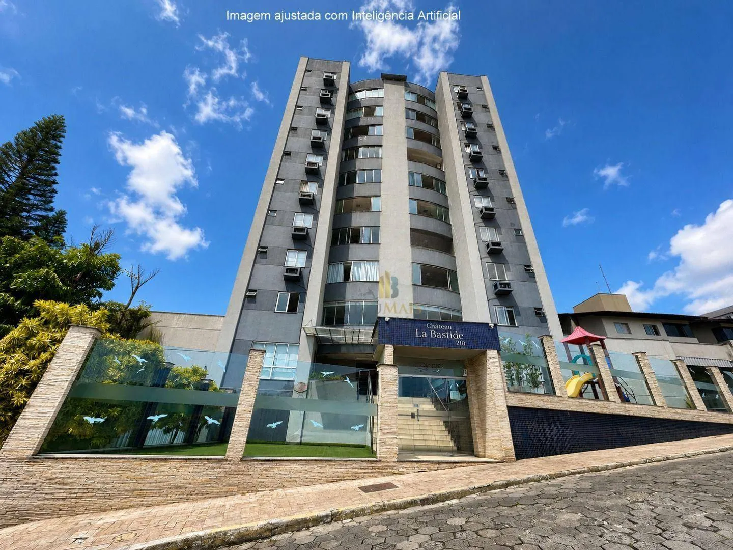 Apartamento à venda com 3 quartos e 1 suíte, 2 vagas, 80m² no Água Verde, Blumenau - foto 1