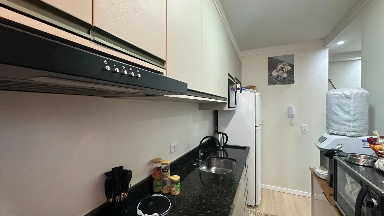 Excelente apartamento semimobiliado com 2 quartos, à venda no Costa e Silva, em Joinville - SC por R$350.000,00. — foto 7
