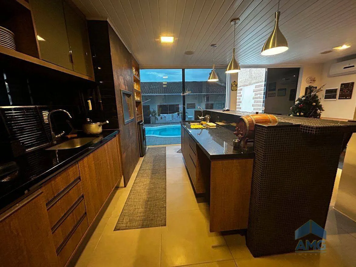 Casa com 4 dormitórios à venda, 360 m por R$ 1.200.000,00 - Passo Manso - Blumenau/SC — foto 4