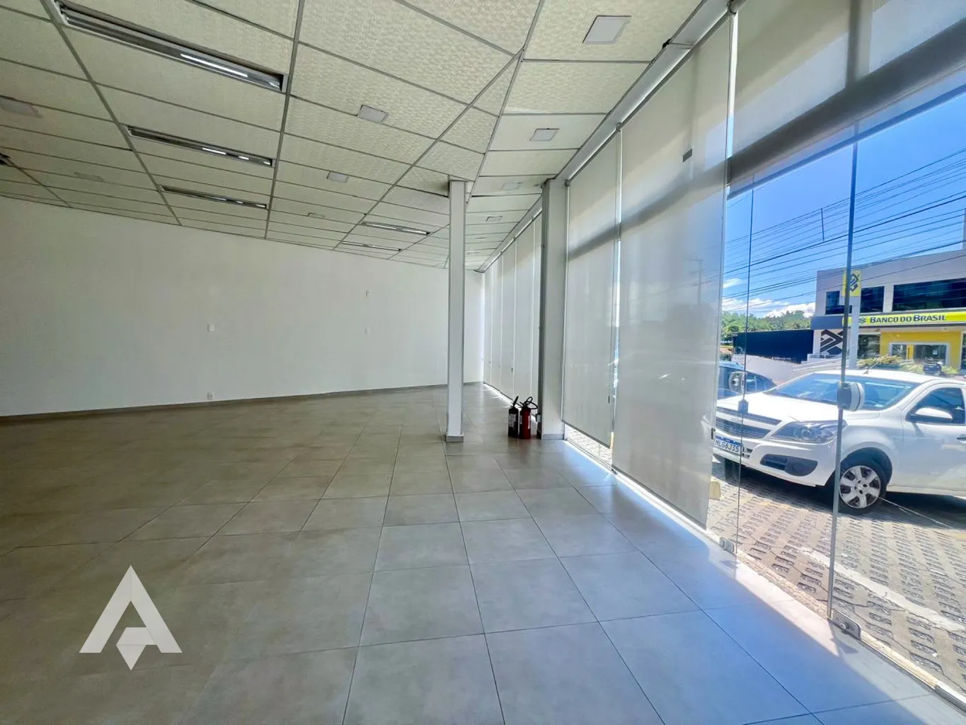 Loja Térrea 163,50 m para locação por R$ 8.900,00 - Bairro Escola Agrícola - Blumenau/SC — foto 3