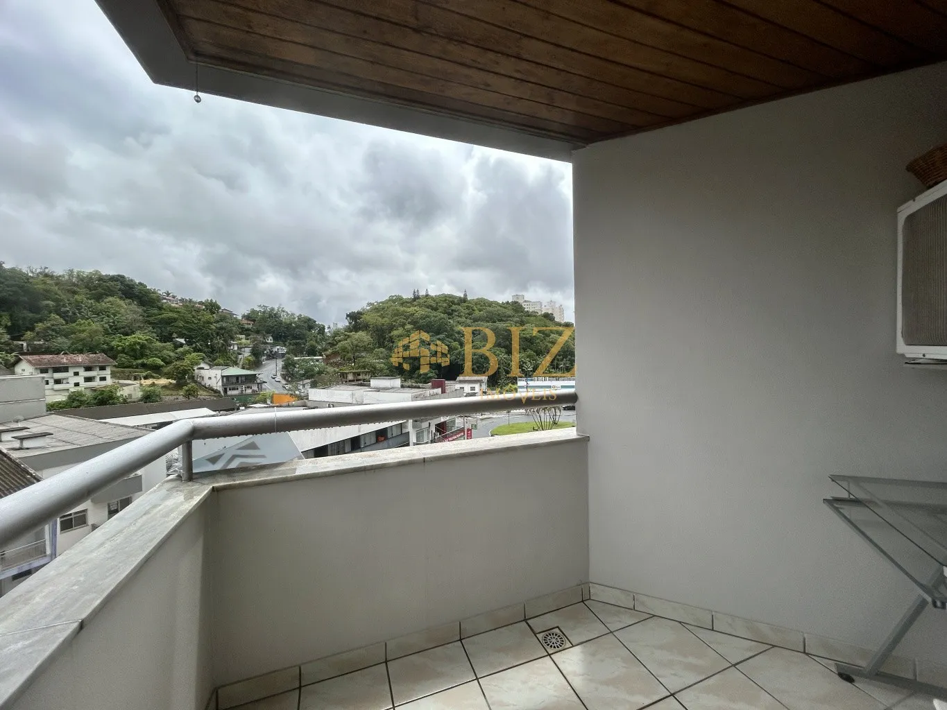 Espaçoso e confortável apartamento com 92m privativos, 1 suíte + 1 dormitório, em localização privilegiada, perto do Parque Ramiro e Vila Germânica! — foto 5