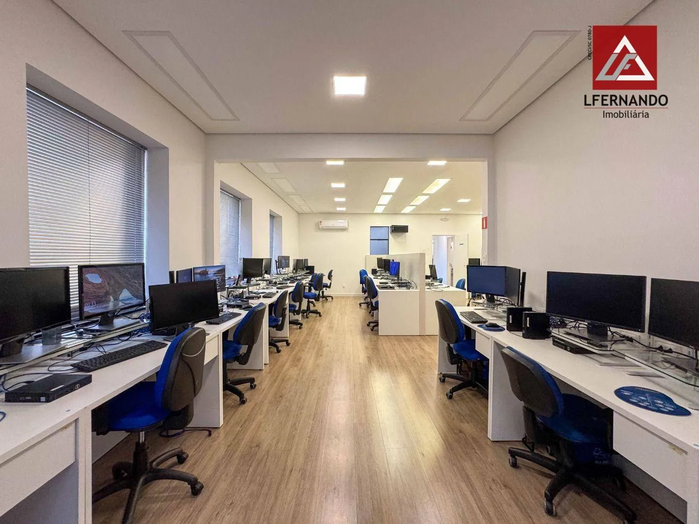 Prédio para alugar, 600 m - Velha - Blumenau/SC - foto 1