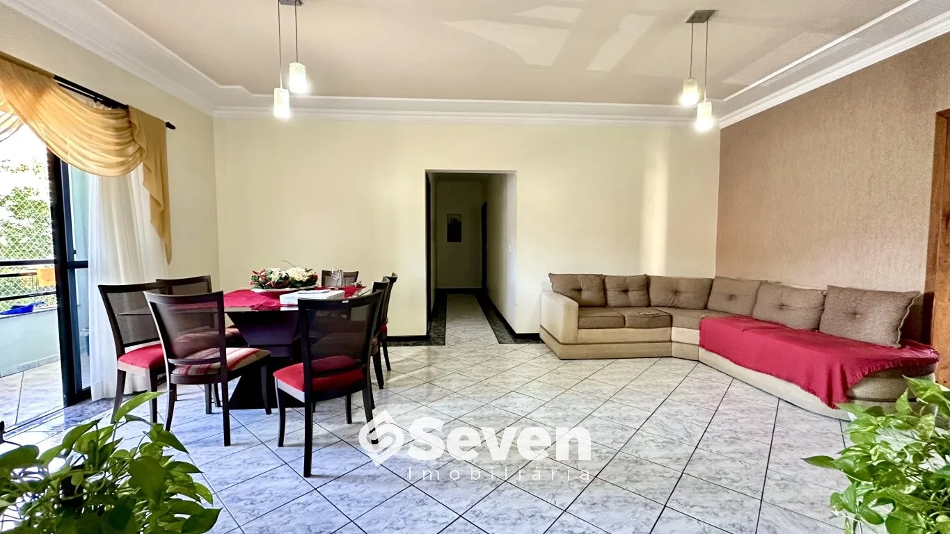 Outros Imóveis à venda com 7 quartos e 2 suítes, 7 vagas, 540m² no Velha, Blumenau — foto 2