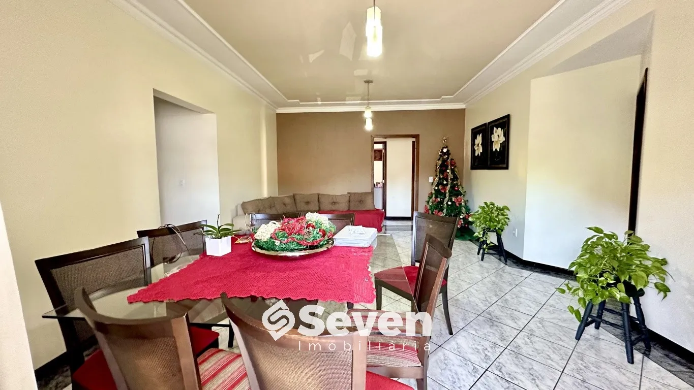 Outros Imóveis à venda com 7 quartos e 2 suítes, 7 vagas, 540m² no Velha, Blumenau — foto 4