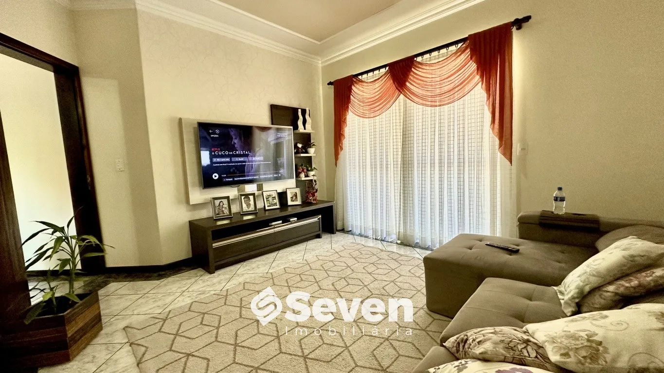 Outros Imóveis à venda com 7 quartos e 2 suítes, 7 vagas, 540m² no Velha, Blumenau — foto 6