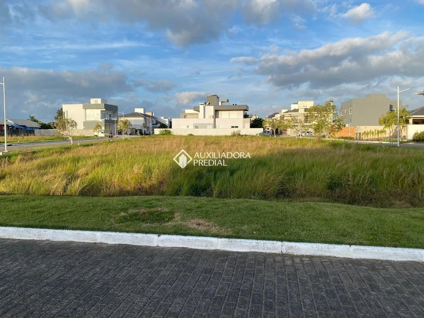 Terreno à venda, 711m² na Camarinhas no Campeche, Florianópolis — foto 4